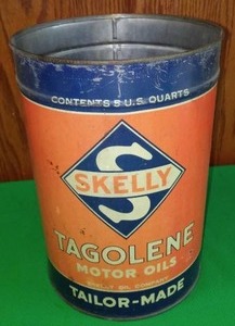 lot 155 image: Skelly 5 Quart Motor Oil Can