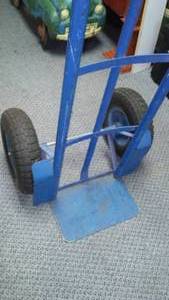 lot 175 image: Heavy Duty 2-Wheeler.  Gorilla