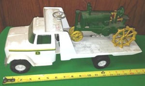 lot 184 image: John Deere Flatbed Truck with Tractor. ERTL