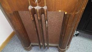 lot 202 image: Vintage Zenith Floor Stand Radio, Great