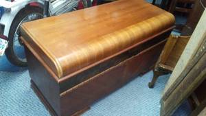 lot 208 image: Cedar Chest Dillingham Mfg. Co.