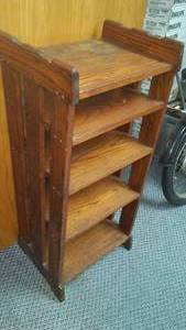 lot 209 image: Antique Shelving Unit, Oak.