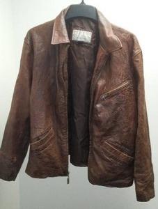 lot 213 image: Wilson Leather Mens XL Bomber Jacket.