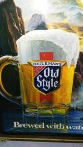 lot 236 image: Old Style Lighted Beer Sign