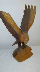 lot 274 image: Wood Eagle  Hand Carved.