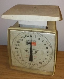 lot 287A image: Hanson 24 lb. Manual Scale  Great