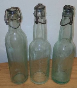 lot 299 image: Antique Cork Stopper Bottles (3)