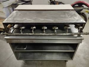 lot 2 image: LP Gas Griddle, 48 x 19