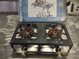 lot 15 image: Two Burner Cast Iron LP Gas Stove, ...