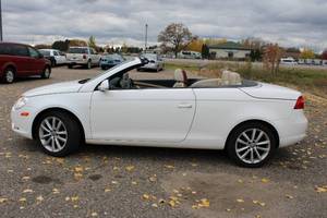 2008 Volkswagen Eos LUX - Convertible