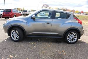 2014 Nissan JUKE S - 1 OWNER - AWD
