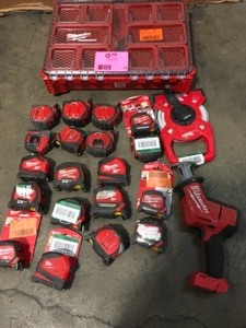 lot 39 image: Lot of Assorted Milwaukee Tools Various Models and Conditions See Pictures