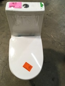 lot 46 image: Swiss Madison Sublime II 1-Piece 0.81.28 GPF Dual Flush Elongated Toilet in White Customer Returns See Pictures