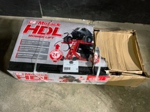 lot 29 image: MoJack HDL 500 Lawn Mower Lift. See Pictures