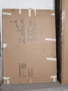 Universal UNV43203 48 x 36 White Frameless Magnetic Glass Marker Board
