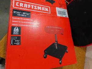lot 15 image: CRAFTSMAN Work Seat
