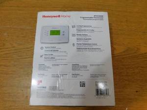 lot 24 image: Honeywell 5-2 Day 5-2 Day Programmable Thermostat