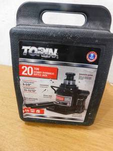 lot 108 image: Torin Torin 20 Ton Stubby Bottle Jack w BM CS