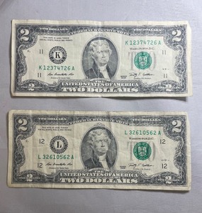 2 2009 $2 Bills - K12374726A, L32610562A