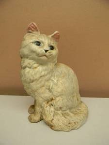 lot 18 image: VINTAGE IRON ART CAST IRON WHITE CAT DOOR STOP - VERY COOL - APPROX 9.5 TALL 7 Long - SEE PICTURES