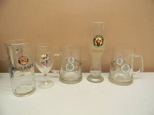 lot 34 image: VINTAGE FOREIGN BEER GLASS COLLECTION - WARSTEINER, FISCHER, PAULANER, FRANZISKANER - NICE SET - SEE PICTURES