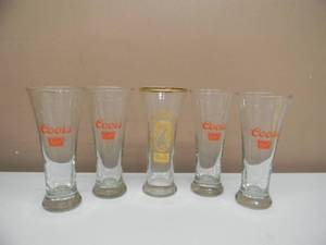lot 35 image: 4 VINTAGE - Coors Banquet Pillsner beer glasses W1 Coors Gold rim Pillsner glass - NICE COLLECTION - SEE PICTURES