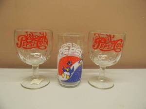 lot 54 image: VINTAGE PEPSI COLA GOBLETS & GLASS - COOL SET - SEE PICTURES