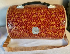 lot 60 image: Turkish Hookah and Carrying Case