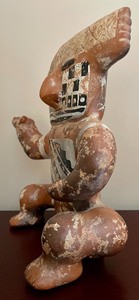 lot 155 image: Statue from Columbia