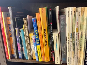 lot 250 image: Travel Book Grouping