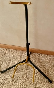 lot 274 image: 5 Guitar Stands