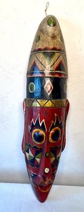 lot 37 image: Decorative Wooden Wall Mask