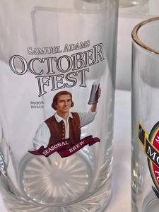 lot 26 image: Variety of Five Beer Glasses - Pilsners