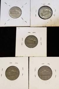 GROUP OF 5 US WWII WAR TIME SILVER JEFFERSON NICKELS