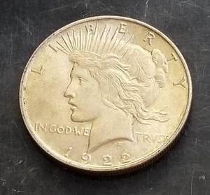 1922-D US PEACE SILVER DOLLAR