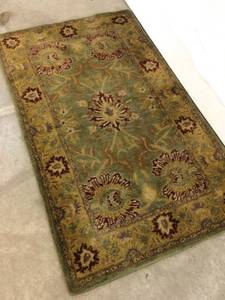 Pottery Barn Sasha Green Handtufted Oriental Persian Style 100% Pure Wool Tribal Area Rug 3 x 5 - Great Condition - Very Heavy&nbsp See Notes