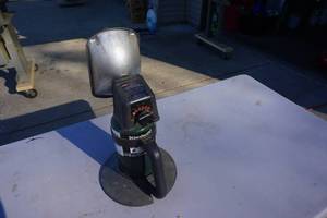 lot 44 image: Coleman Focus 3 Electronic Ignition Propane Radiant Heater