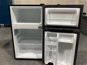 Frigidaire Mini FridgeFreezer