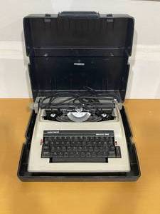 Vintage Electric Typewriter