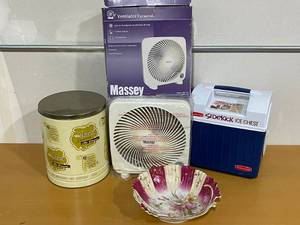 New Fan, Schwans Tin, Cooler
