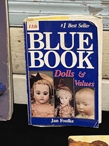 Collectors Guide Books to the best buyers of antiques, collectibles and treasures Toys, Dolls, Etc.