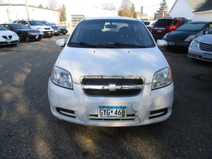 lot 1-1 image: 2008 Chevy Aveo
