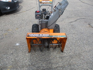 lot 59 image: Yard King SnowBlower