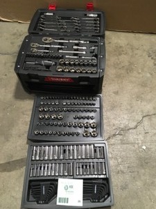 Husky Mechanics Tool Set (230-Piece) Customer Returns See Pictures