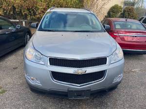 2010 Chevrolet Traverse LS FWD