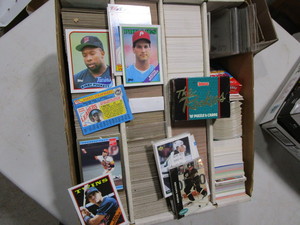 lot 411 image: Baseball & North Star Hockey cards,...
