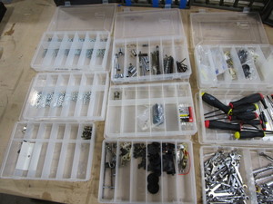lot 433 image: RC hardware wrenches, screwdrivers...