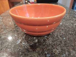 lot 7 image: Vintage Orange Bauer Mixing Bowl