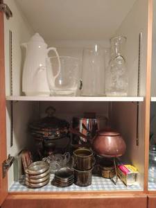lot 37 image: Collection of Entertaining Items- Mainly Vintage