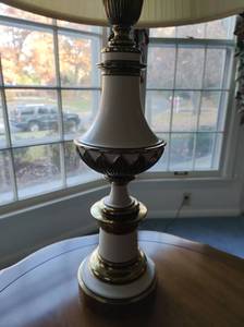 lot 51 image: Brass And Enamel Style Lamp